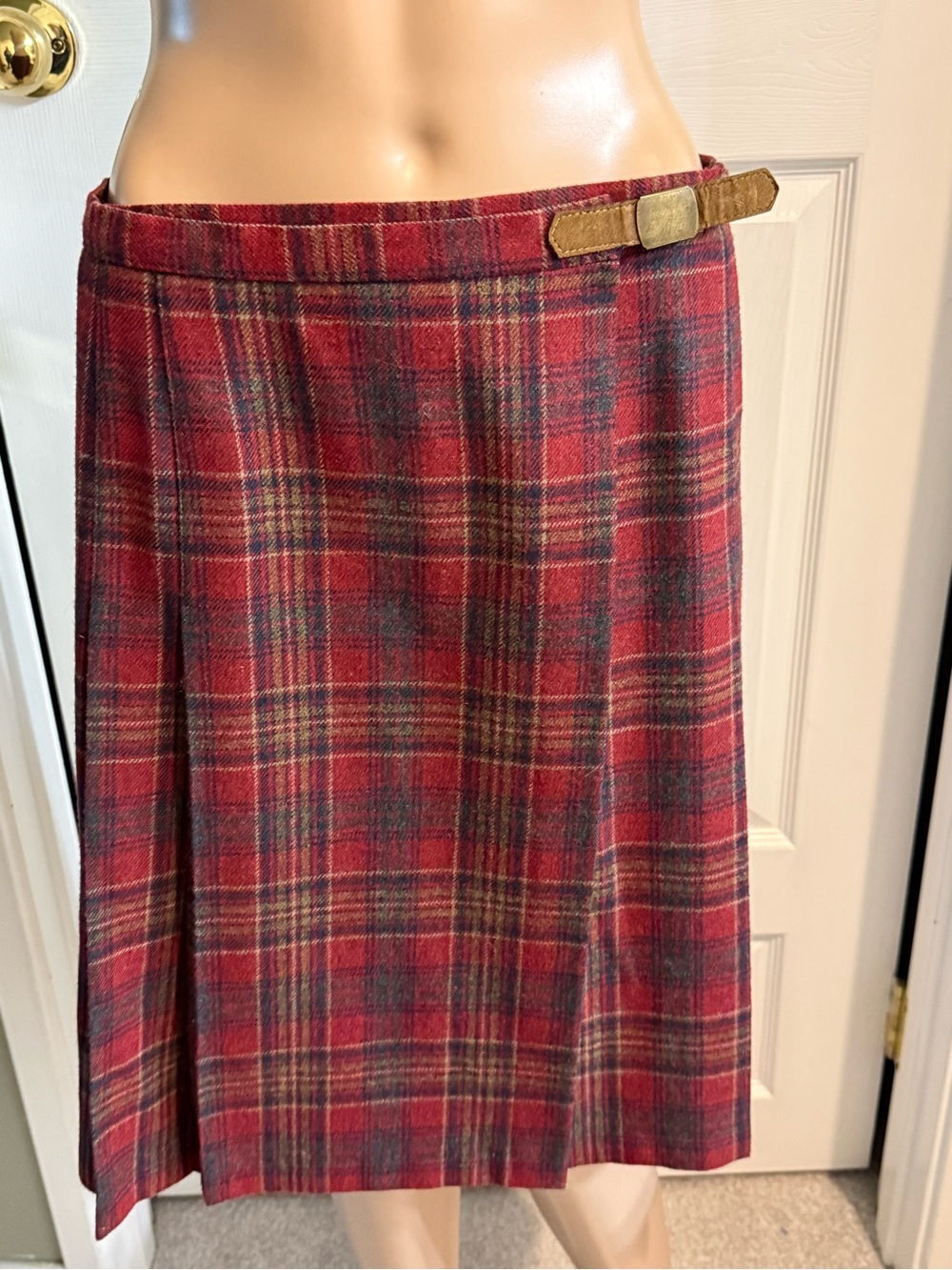 Vintage Pendleton Wool Womens Red Plaid Skirt Kilt  Buckle Size 12 - Picture 3 of 16